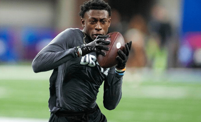 Who is the Lightest NFL Player